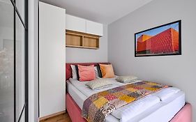 Urbanestcitycenterapartment/Op51